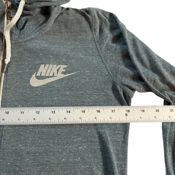 Nike Women’s Full Zip-Up Lightweight Hoodie | Heathered Sage Green | Medium - Picture 6 of 9